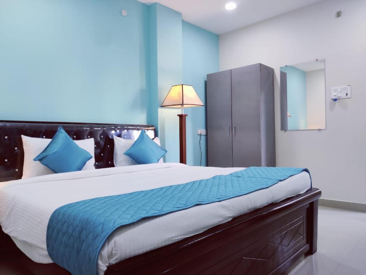 Hotel Prime Classic Shamshabad Exterior photo