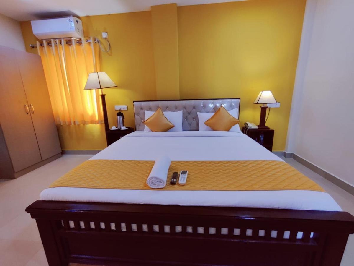 Hotel Prime Classic Shamshabad Exterior photo